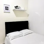 Habitacion Doble Con Entrada Independiente Y Bano Privado