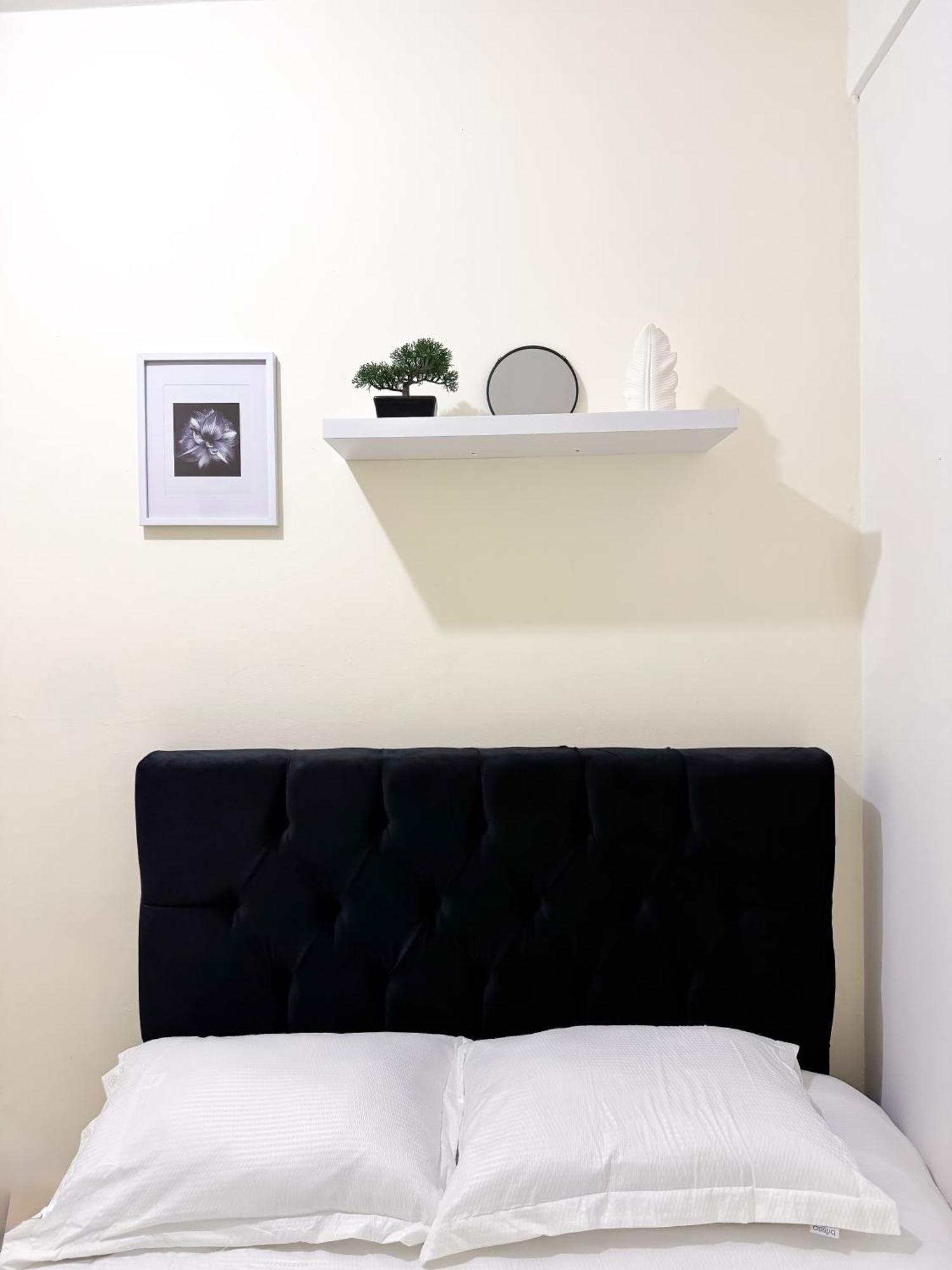 Doble Con Entrada Independiente Y Bano Privado * Bogotá